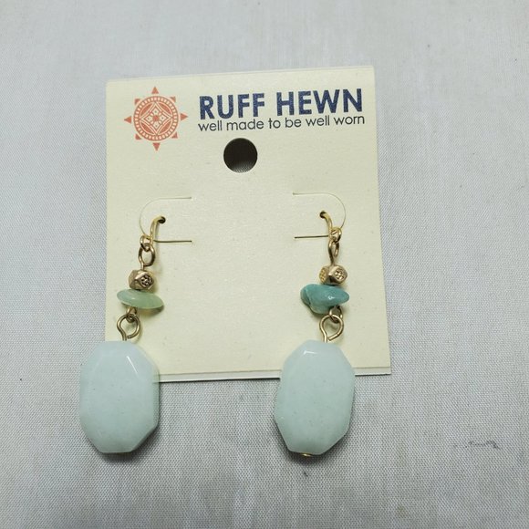 Ruff Hewn Bohemian Ornate Gold Jade Tone Drop fish hook Earrings - Picture 3 of 4